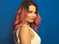 SpicyFox from xLoveCam