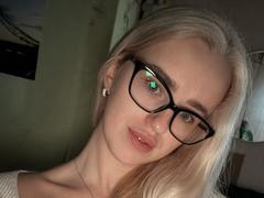 WorldClassBlondy from xLoveCam