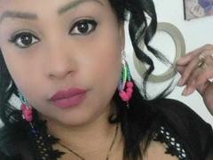 XelenaGomezHot from xLoveCam