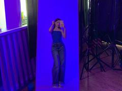 XeniaSherod - female with brown hair webcam at xLoveCam