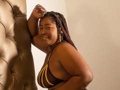 XiomaralLopez - female with black hair webcam at xLoveCam