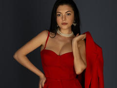 XKleo - female with brown hair and  big tits webcam at xLoveCam