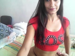 XtremDesire - female with brown hair webcam at xLoveCam