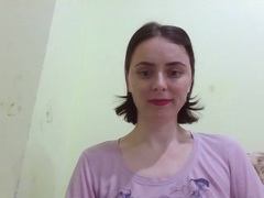 Xxandra - female with brown hair and  small tits webcam at xLoveCam