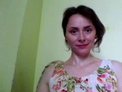 Xxandra - female with brown hair and  small tits webcam at xLoveCam