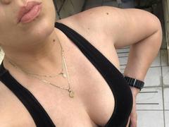 Yajayra from xLoveCam