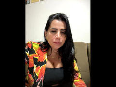 YasminLuna from xLoveCam