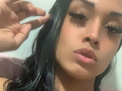 YasminMayers - shemale webcam at xLoveCam