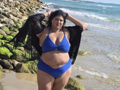 YasmineSex69 - female with black hair webcam at xLoveCam