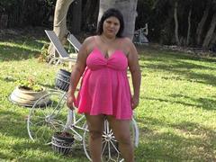 YasmineSex69 - female with black hair webcam at xLoveCam