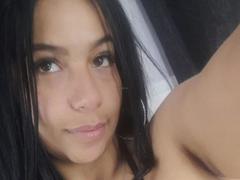 YasmineTapias - female webcam at xLoveCam