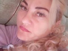 YasmineXHot - female webcam at xLoveCam