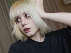 YasukoCella - female with black hair webcam at xLoveCam