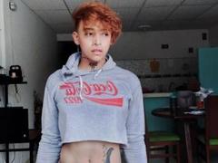 YeiSela - blond shemale webcam at xLoveCam