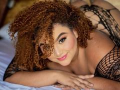 YeraCarey - female webcam at xLoveCam