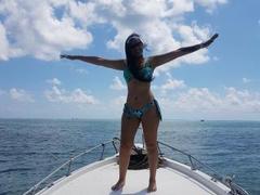 YessiJaymes - female with black hair and  big tits webcam at xLoveCam