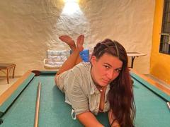 YessiHot - female with black hair webcam at xLoveCam