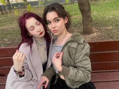 HolleyFeehery - female with black hair webcam at xLoveCam