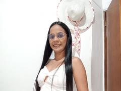 YisethLucia - female with black hair and  big tits webcam at xLoveCam