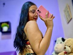 YisethLucia - female with black hair and  big tits webcam at xLoveCam