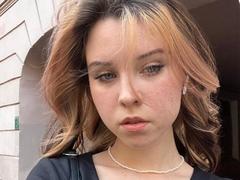 YolandoMysak - blond female with  big tits webcam at xLoveCam
