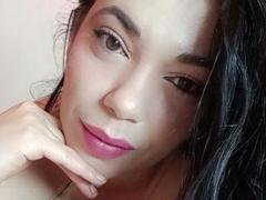Yolitt - female with black hair and  big tits webcam at xLoveCam