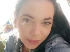 Yolitt - female with black hair and  big tits webcam at xLoveCam