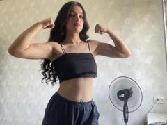 YoulandaCarlough - female webcam at xLoveCam