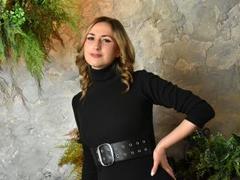 YourLighte - female webcam at xLoveCam