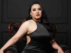 YourMajesticQueens - shemale with black hair webcam at xLoveCam