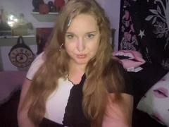 YourThickGingerGoddess from xLoveCam