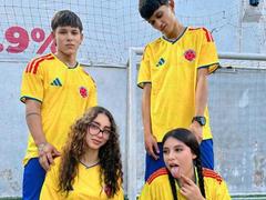 YouthWild - couple webcam at xLoveCam