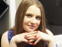 youngLISA-hot - blond female webcam at xLoveCam