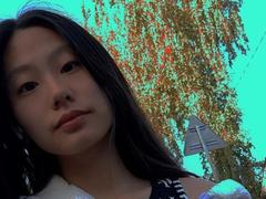YuChenMin - female with black hair and  small tits webcam at xLoveCam
