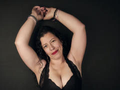 Zalymature1 - female webcam at ImLive