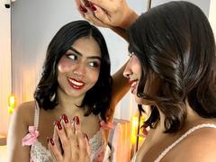 ZammySanz - female with brown hair webcam at xLoveCam