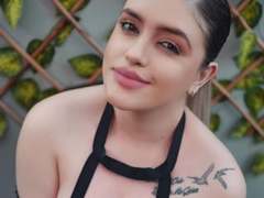 ZaraVega - blond female with  big tits webcam at xLoveCam