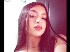 Zarafadi - female with black hair webcam at xLoveCam