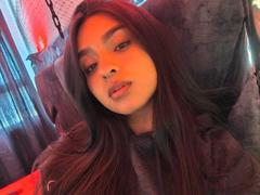 Zarafadi - female with black hair webcam at xLoveCam