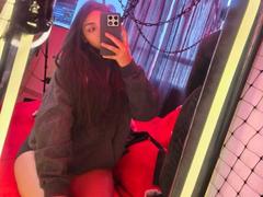 Zarafadi - female with black hair webcam at xLoveCam