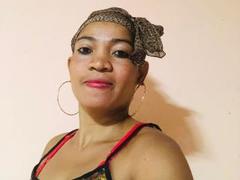 ZarahWish - female with black hair webcam at xLoveCam