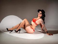 ZarayFeet - female with black hair and  big tits webcam at xLoveCam
