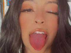 Zdiablaz - female with black hair and  small tits webcam at xLoveCam