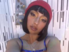 Zdiablaz - female with black hair and  small tits webcam at xLoveCam