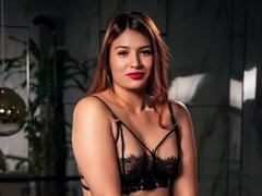 ZiaStorm - female with red hair webcam at xLoveCam