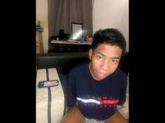 ZiziNine - male webcam at xLoveCam