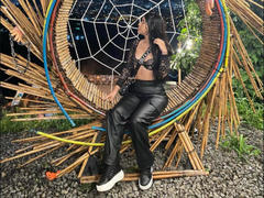 ZoeCastelli - female with black hair webcam at xLoveCam