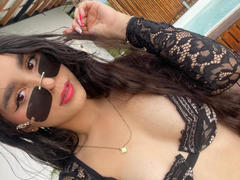 ZoeCastelli - female with black hair webcam at xLoveCam