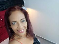 ZoeGreyX - female with brown hair and  small tits webcam at xLoveCam