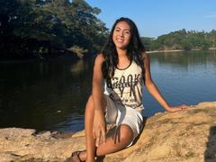 ZoeHotMoretti - shemale with brown hair and  small tits webcam at xLoveCam